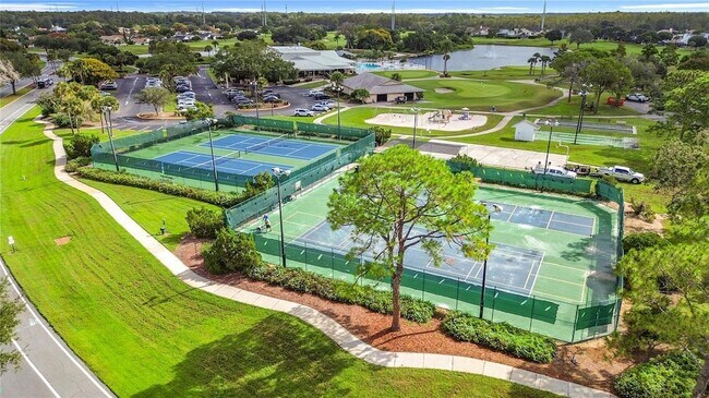 Building Photo - 3960 Southpointe Dr