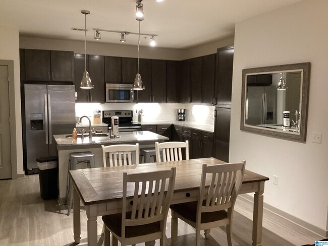 Building Photo - 3118 Reserve Ct