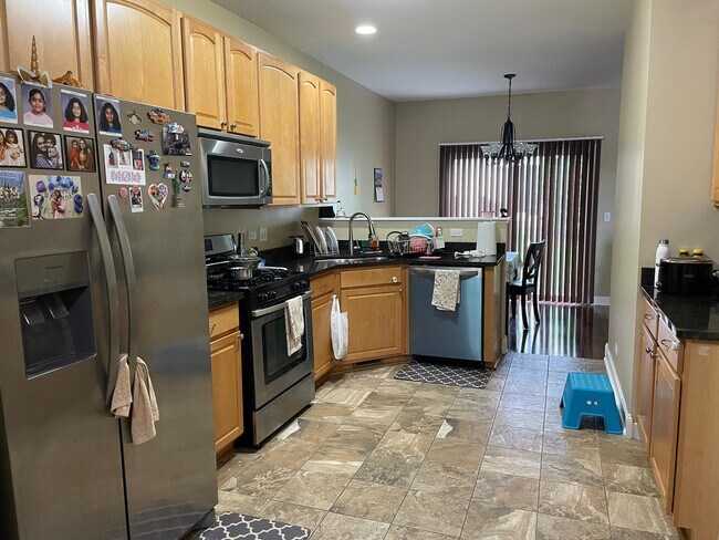 Building Photo - 2277 Stoughton Dr