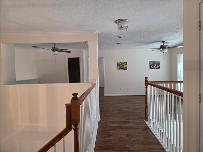 Building Photo - 4306 Lakeside Meadow Dr