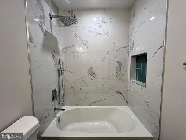 Building Photo - 34 Hornets Nest Ln