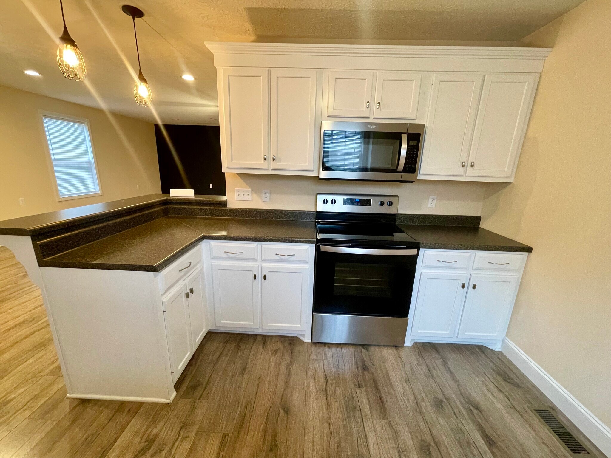 Building Photo - 224 Homewood Blvd