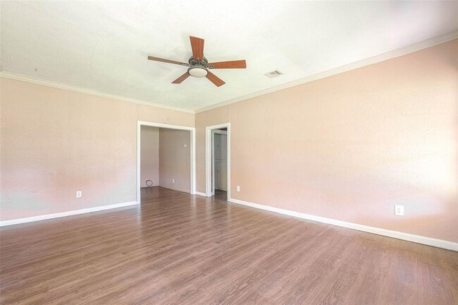 Building Photo - 138 N Mattson St