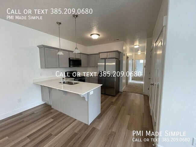 Building Photo - 1834 W Newcastle Ln