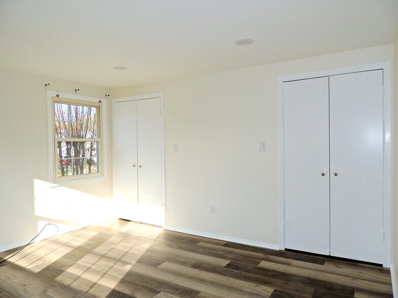 Building Photo - 2811 Birdseye Ln