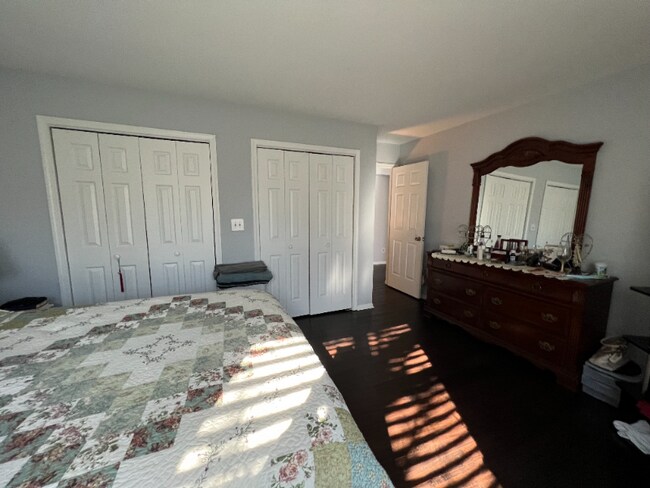 Building Photo - 183 Livingston Pl