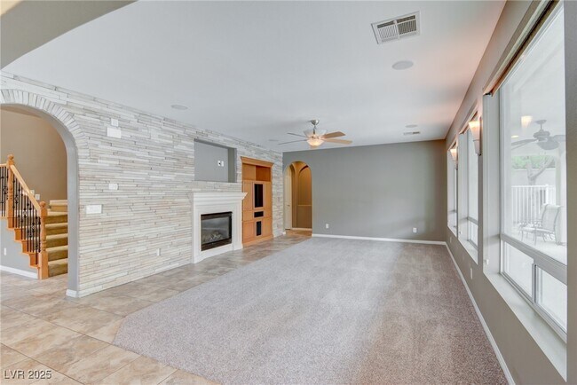 Building Photo - 8442 Elche Ct