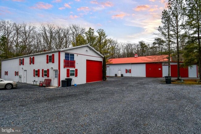 Building Photo - 10049 Meleen Dr