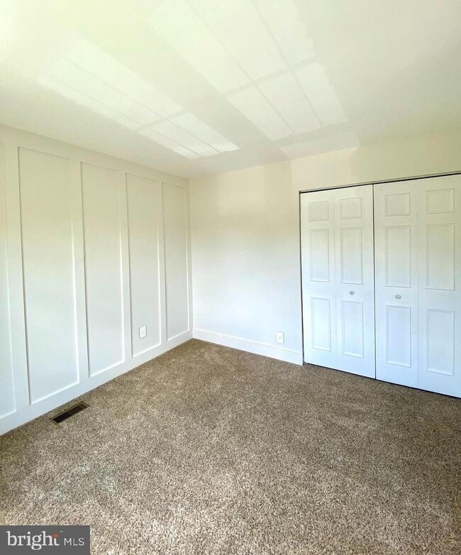 Building Photo - Discover Your Dream Home in Countryside’s ...