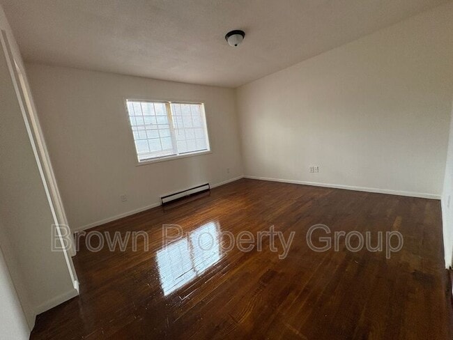 Building Photo - 2462 D Bragg Blvd