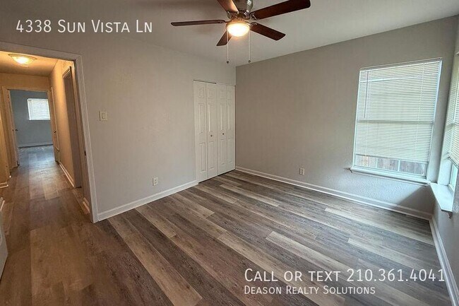 Building Photo - 4338 Sun Vista Ln