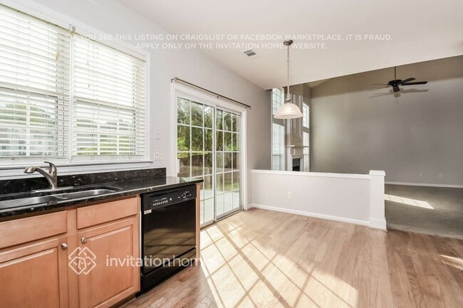 Building Photo - 1740 Bentridge Dr