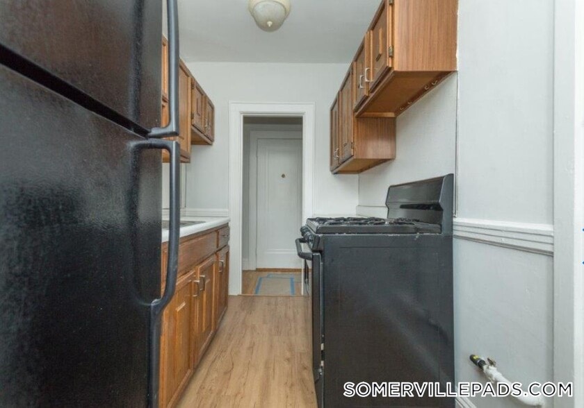 Building Photo - 136 Highland Ave