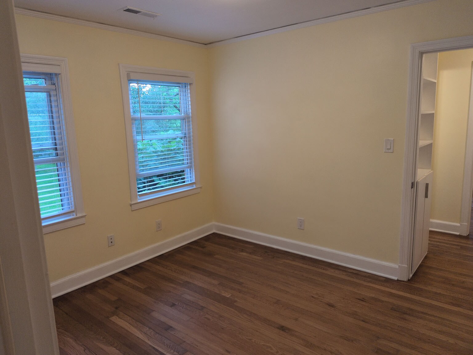 Building Photo - 1403 Cardinal Pl