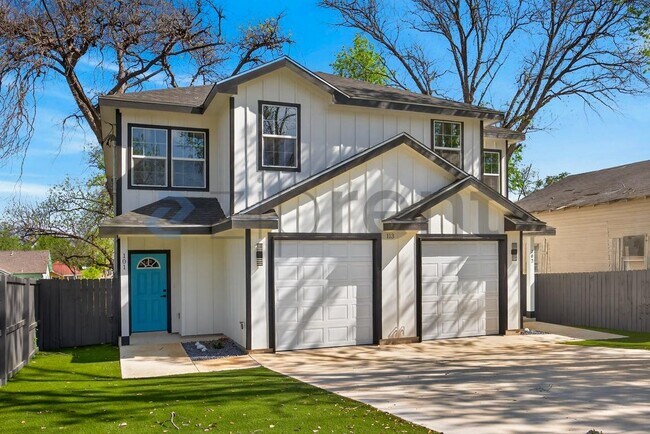 Building Photo - 113 Anderson Ave