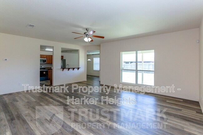 Building Photo - 3204 Canadian River Loop