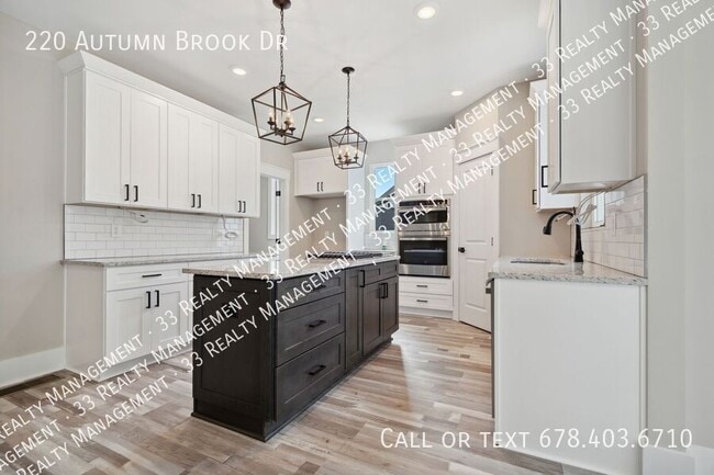 Building Photo - 220 Autumn Brook Dr