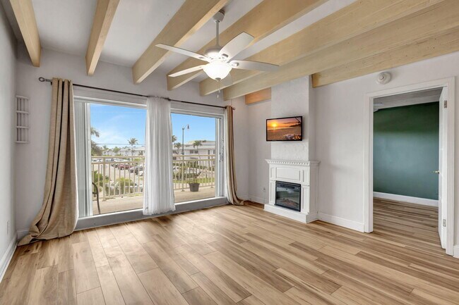 Building Photo - 4500 S Ocean Blvd