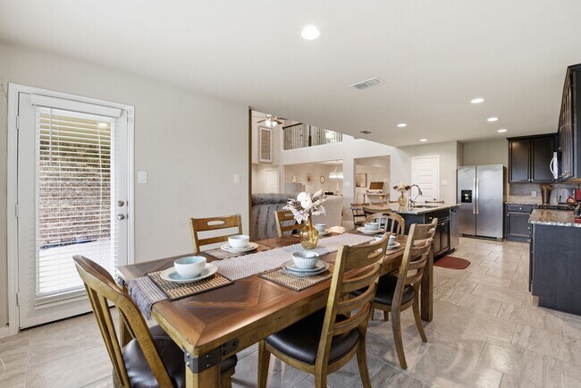 Building Photo - 1026 Bayou Meadow Dr