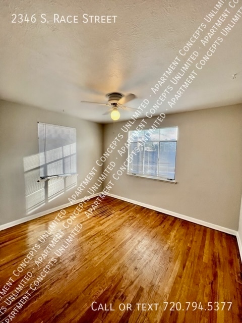 Building Photo - 2346 S Race St