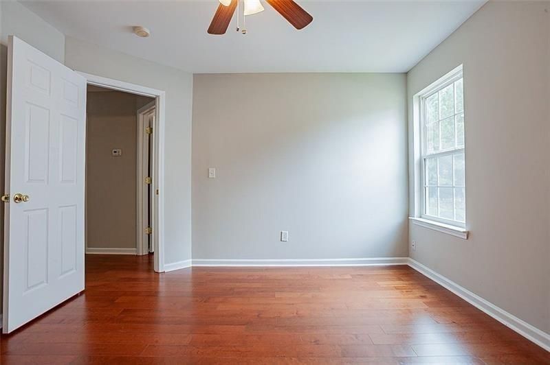 Building Photo - 4944 Antelope Cove