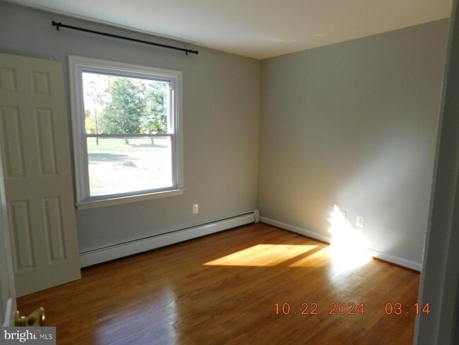 Building Photo - 13341 Latham Ln