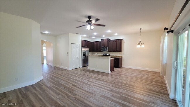 Building Photo - 2549 Verdmont Ct