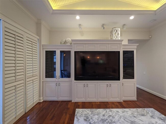 Building Photo - 7460 Paurotis Ct