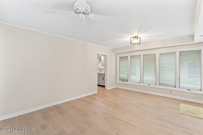 Building Photo - 2701 Delor Ave