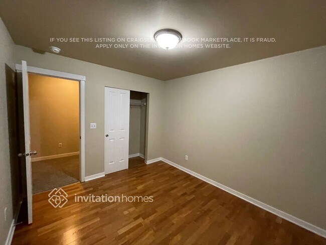 Building Photo - 14102 11th Pl W