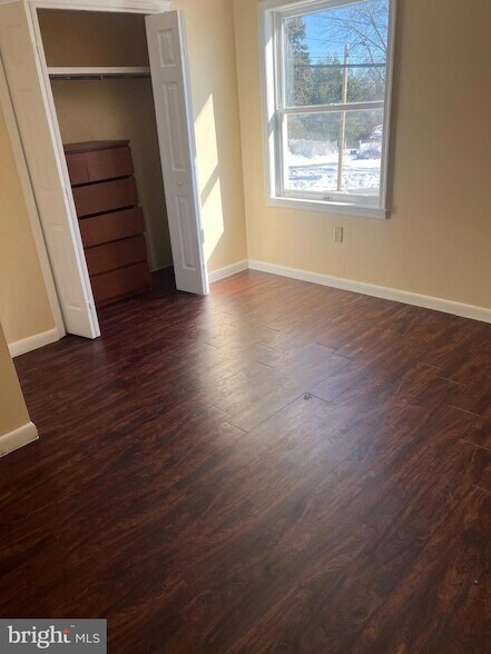 Building Photo - 3103 Walnut St