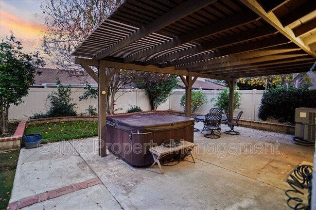 Building Photo - 25642 Palma Alta Dr