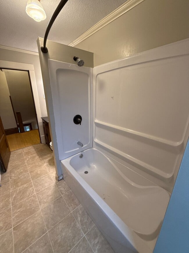 Building Photo - NSP-139/141 6th St NW