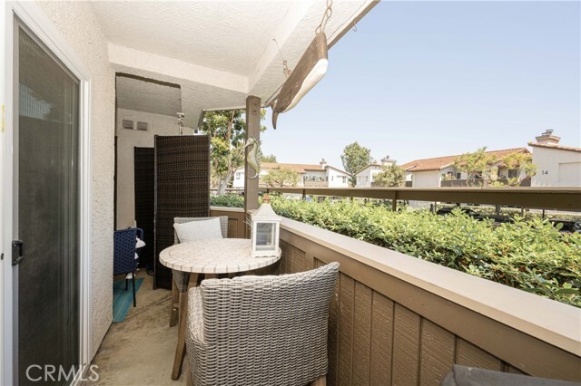 Building Photo - 68 Corniche Dr