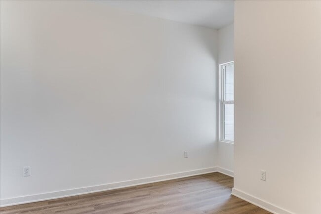 Building Photo - 11310 W 35th St S
