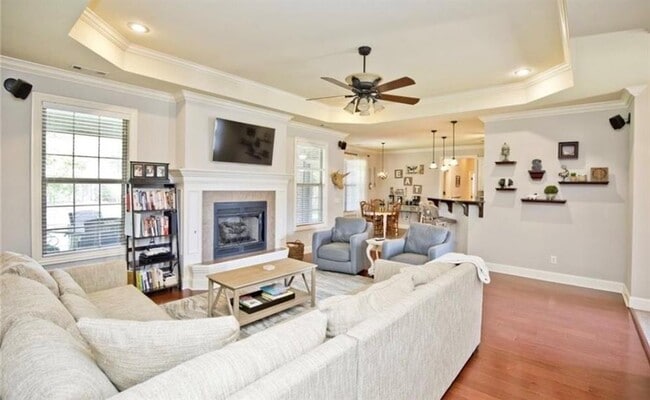 Building Photo - 4504 W Putting Green Dr