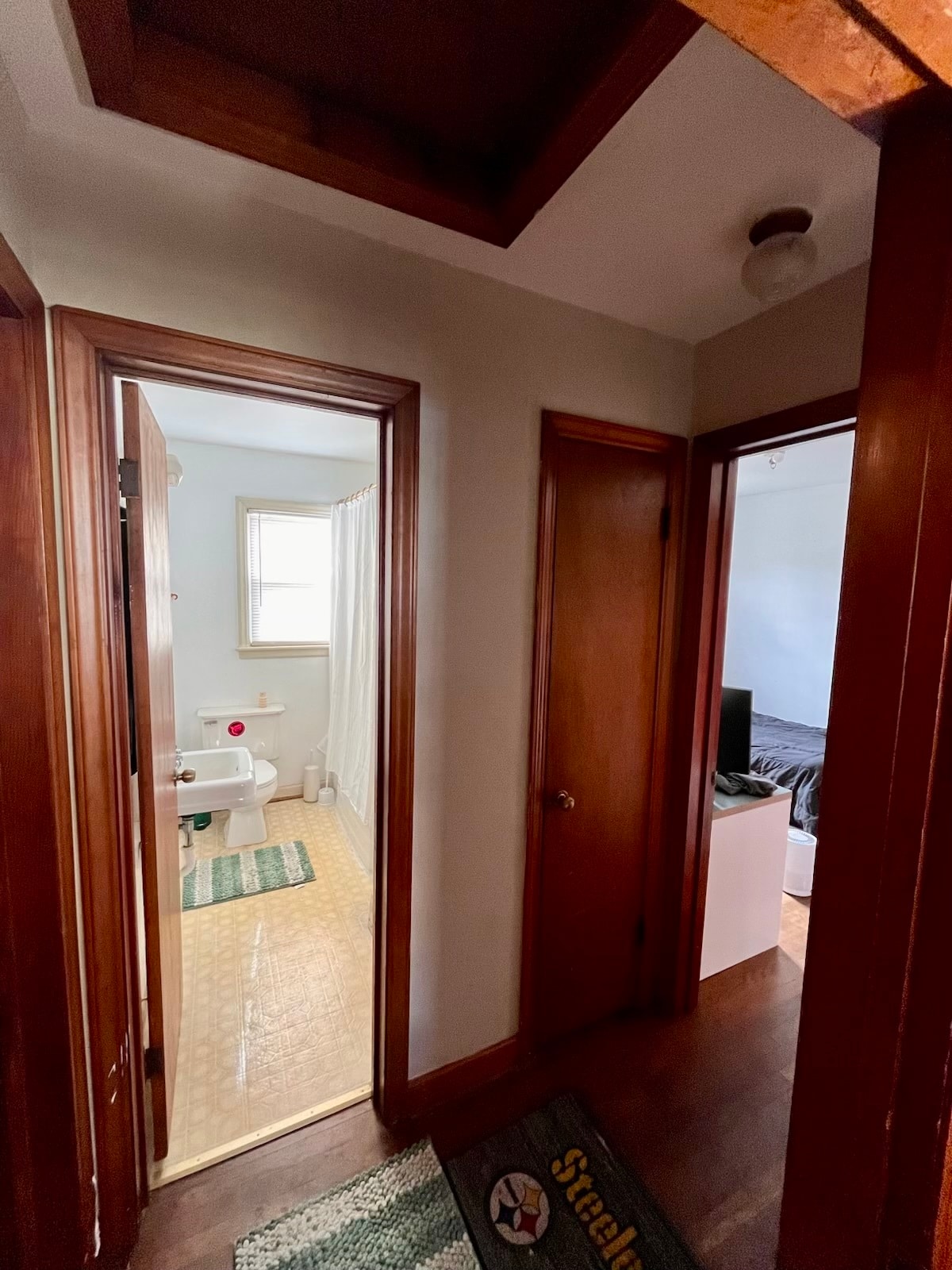 1102 #1 - 1102 Airport Rd