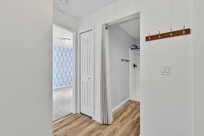 Building Photo - Modern 4-Bedroom, 3-Bath Home with Private In-Law Suite – Palm Coast, FL