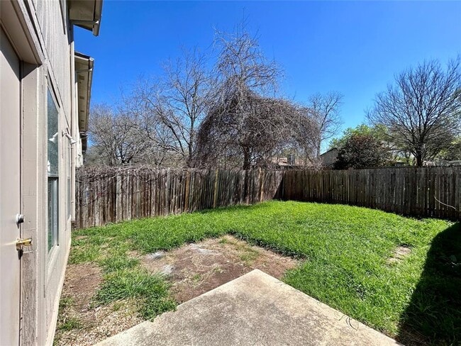 Building Photo - 9703 Nightjar Dr