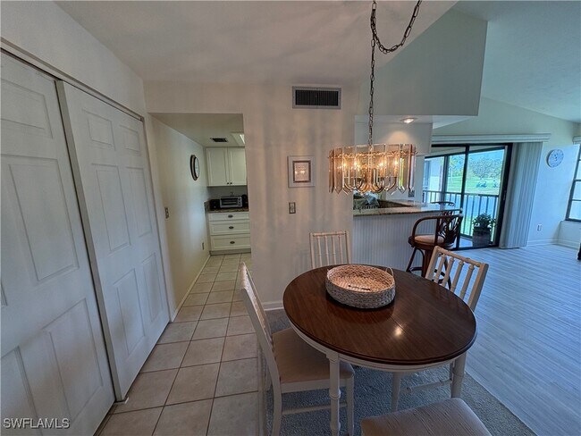 Building Photo - 5665 Trailwinds Dr