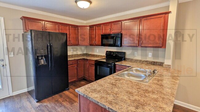 Building Photo - 311 Sam Houston Cir