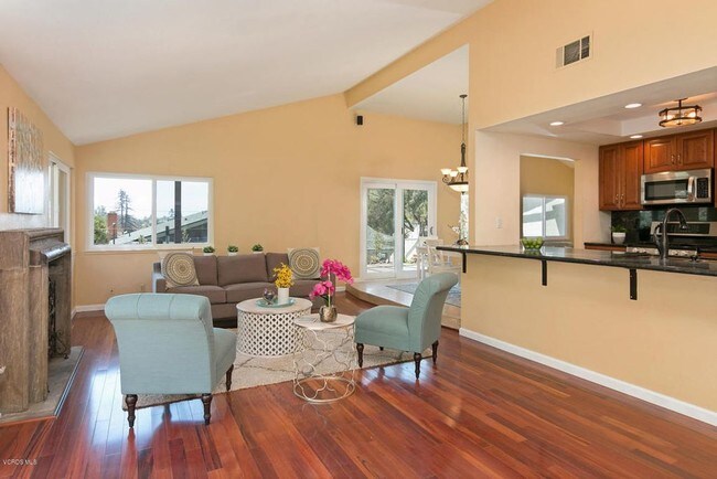 Building Photo - 1474 Via Arroyo