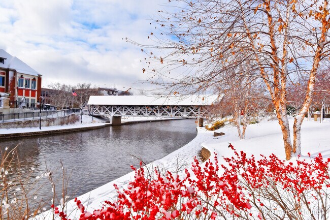 Building Photo - 945 Anne Rd