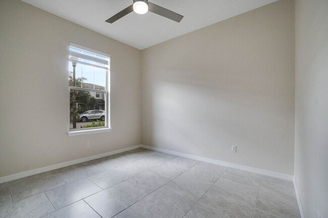Building Photo - 5089 Caspian St