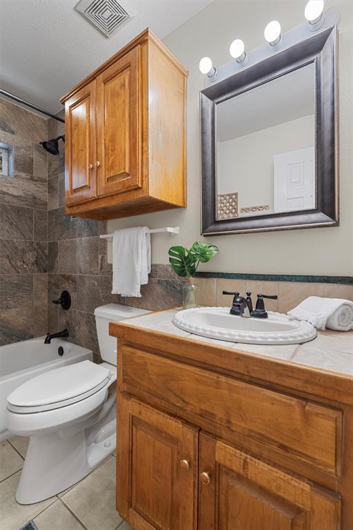 Building Photo - 27 Deer Ridge Rd