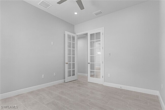 Building Photo - 3420 Pilot Cir