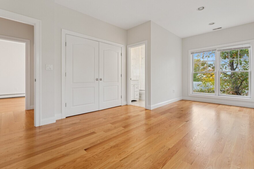 Building Photo - 9 Bagnall Ave