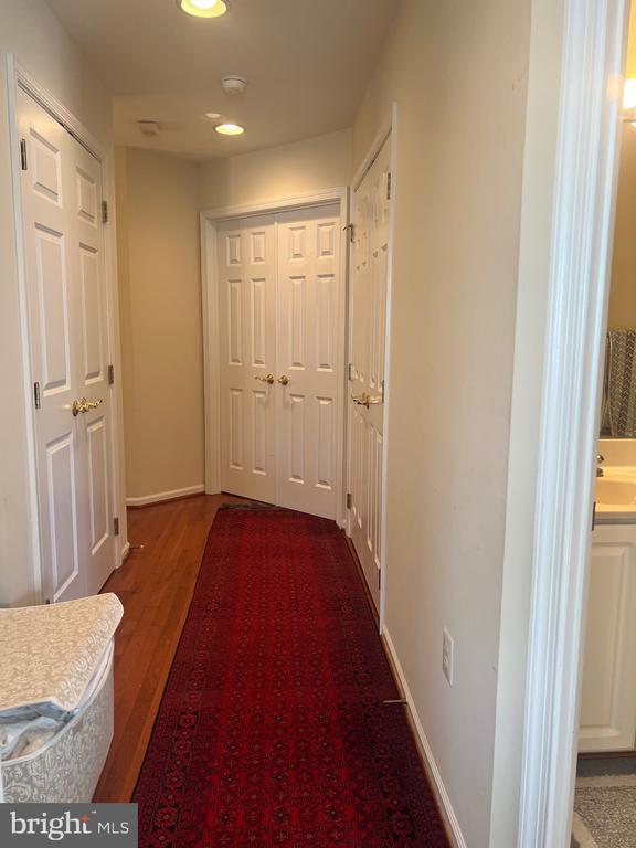 Building Photo - 7317 Hampton Manor Pl