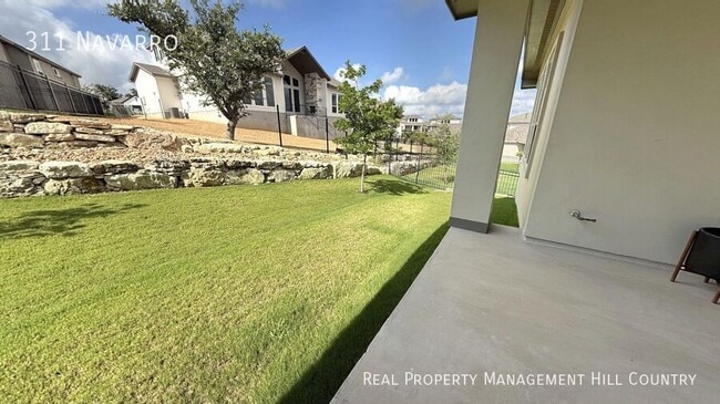 Building Photo - 311 Navarro-