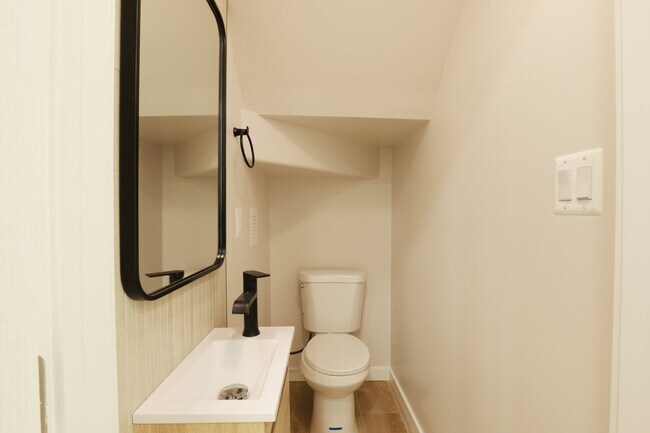 Building Photo - Welcome Home!